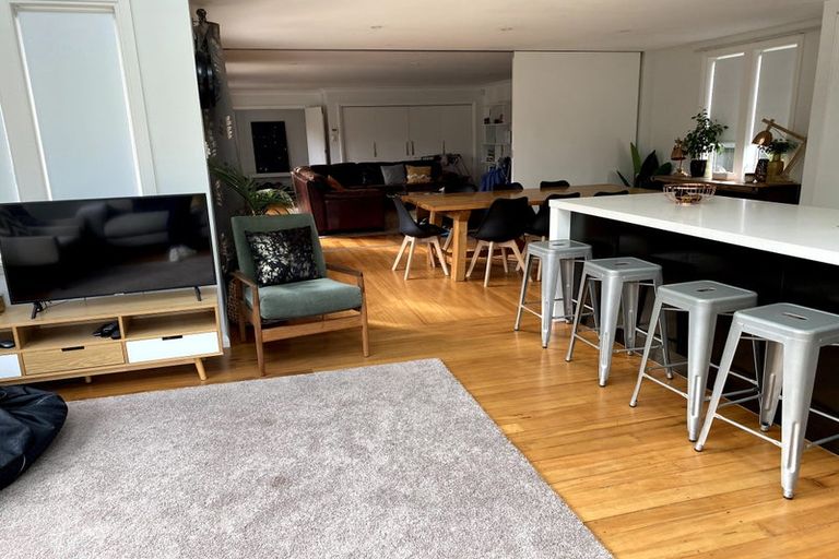 Photo of property in 107 Hamilton Avenue, Ilam, Christchurch, 8041