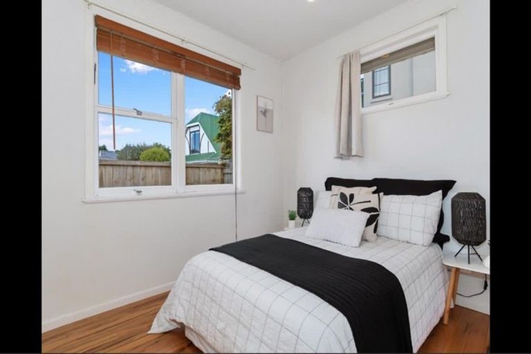 Photo of property in 64a Kings Avenue, Matua, Tauranga, 3110