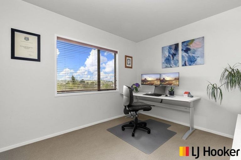 Photo of property in 107 Butcher Road, Pukekohe, 2120