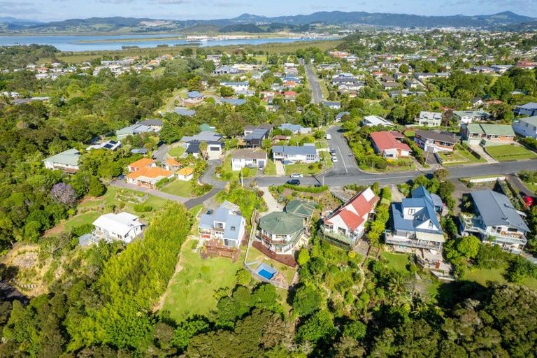 Photo of property in 17 Harbour View Road, Onerahi, Whangarei, 0110
