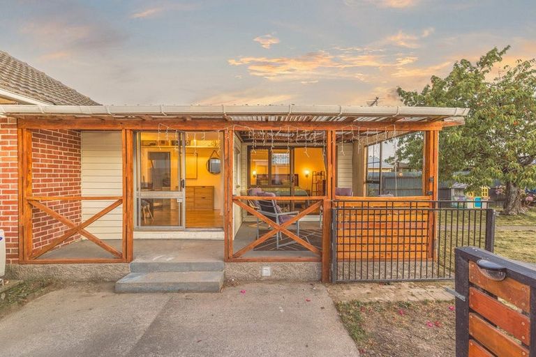 Photo of property in 33 Aurora Street, Hei Hei, Christchurch, 8042