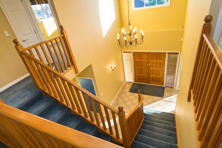 Photo of property in 11 The Oaks, Awapuni, Palmerston North, 4412