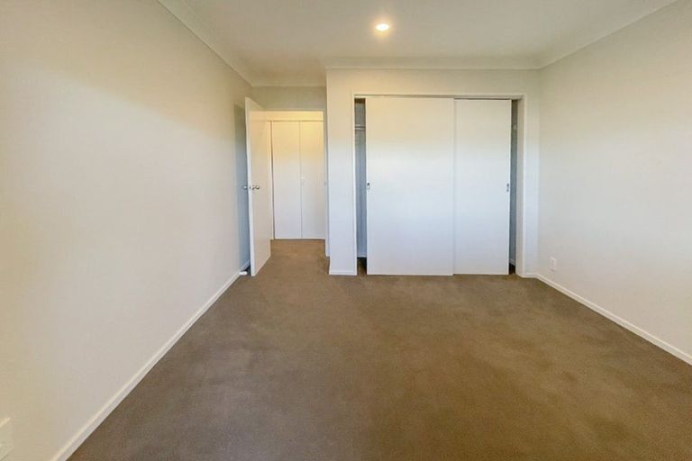 Photo of property in 13 Birkhall Grove, Strathmore Park, Wellington, 6022