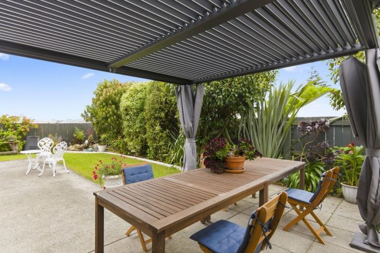 Photo of property in 63 Weraroa Road, Levin, 5510