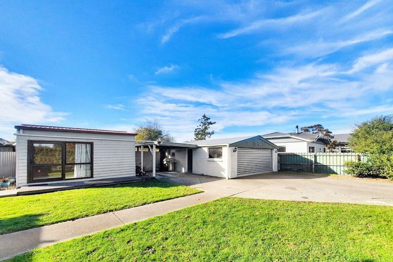 Photo of property in 35 Hopkins Street, Woolston, Christchurch, 8023