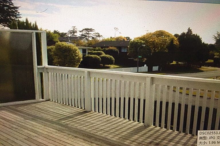 Photo of property in 1 Nan Place, Pakuranga Heights, Auckland, 2010