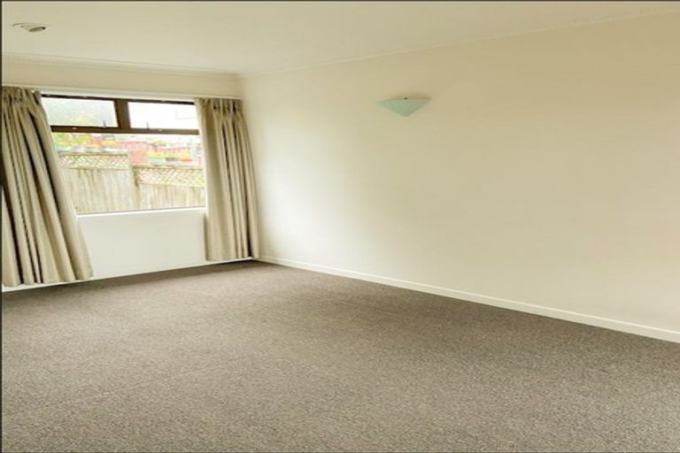 Photo of property in 1/24 Quebec Road, Milford, Auckland, 0620