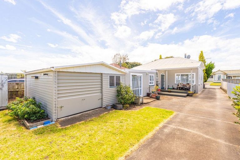 Photo of property in 35 Smithfield Road, Tawhero, Whanganui, 4501
