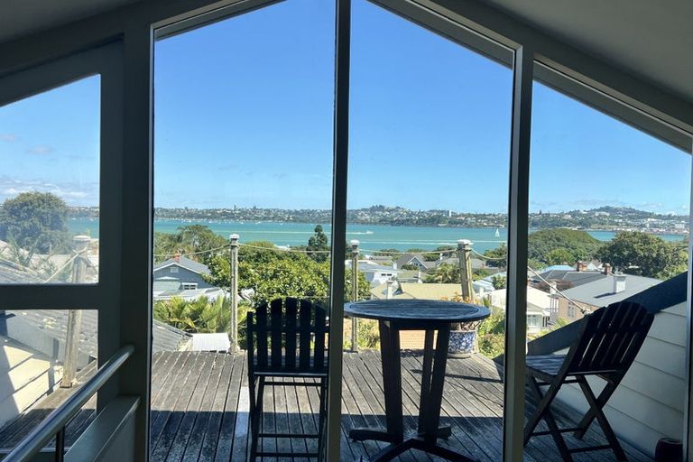 Photo of property in 15 Kerr Street, Devonport, Auckland, 0624