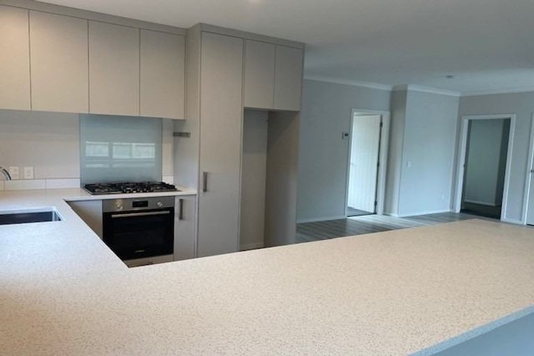 Photo of property in 1 Teiaroa Street, Waikanae, 5036