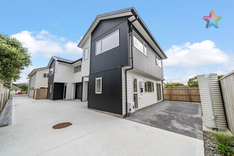 Photo of property in 360b Waiwhetu Road, Fairfield, Lower Hutt, 5011