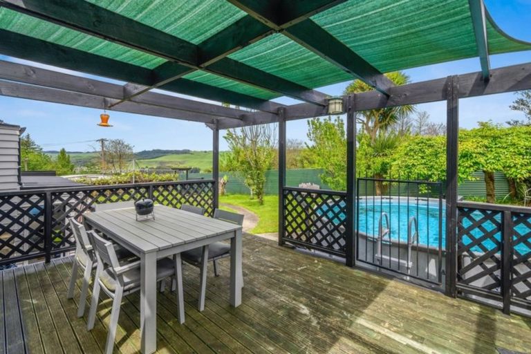 Photo of property in 46 Mountain Road, Western Heights, Rotorua, 3015