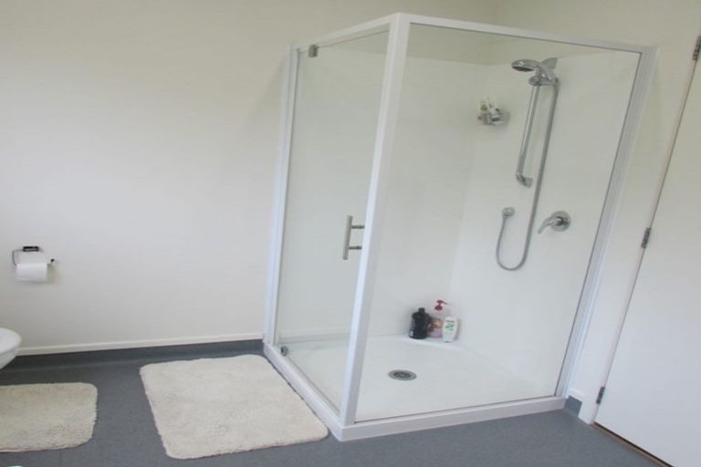 Photo of property in 40 Hinemoa Street, Waiwhetu, Lower Hutt, 5010