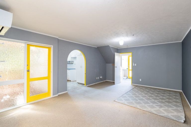 Photo of property in 1/30 Stokes Valley Road, Stokes Valley, Lower Hutt, 5019