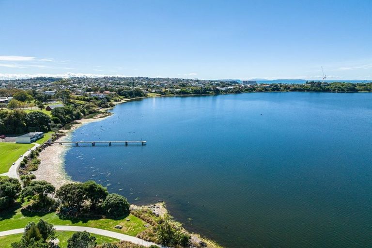 Photo of property in 9 Rangitira Avenue, Takapuna, Auckland, 0622