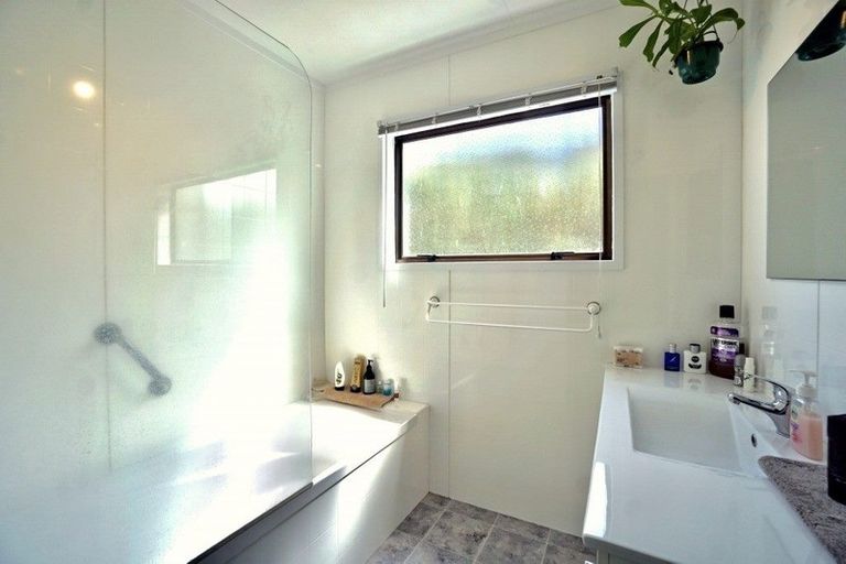 Photo of property in 46 Lee Street, Te Puke, 3119