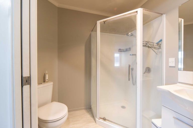 Photo of property in 9h Denver Place, Hamilton East, Hamilton, 3216