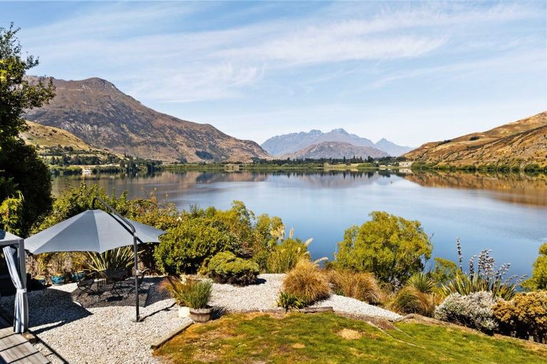 Photo of property in 103 Arrowtown-lake Hayes Road, Lake Hayes, Queenstown, 9371