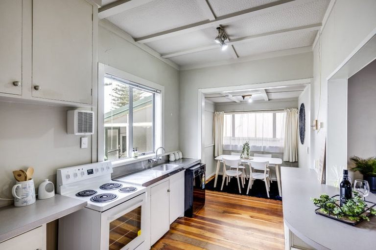 Photo of property in 70 Te Awa Avenue, Te Awa, Napier, 4110