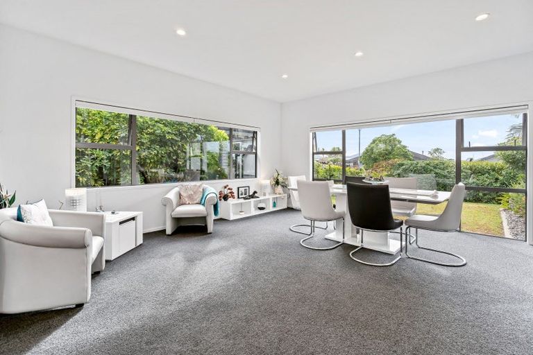 Photo of property in 22 Stace Hopper Drive, One Tree Point, 0118