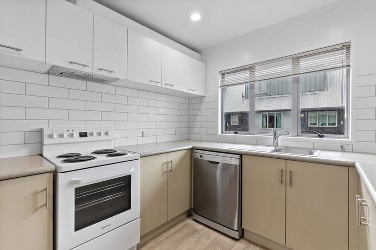 Photo of property in 41c Cook Street, Hamilton East, Hamilton, 3216