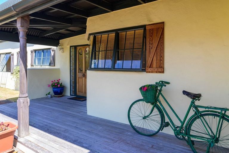 Photo of property in 19 Kahurangi Drive, Lynmore, Rotorua, 3010
