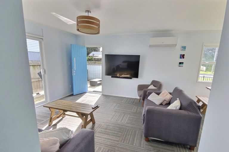 Photo of property in 7b Taylor Road, Papamoa Beach, Papamoa, 3118