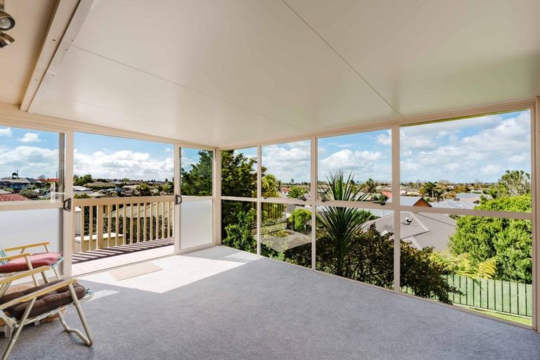 Photo of property in 82 Rototuna Road, Rototuna, Hamilton, 3210