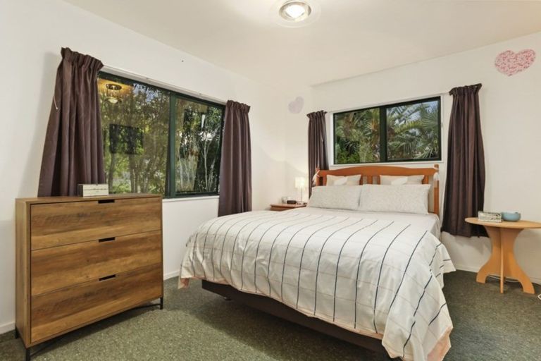 Photo of property in 6 Charlotte Street, Stanmore Bay, Whangaparaoa, 0932