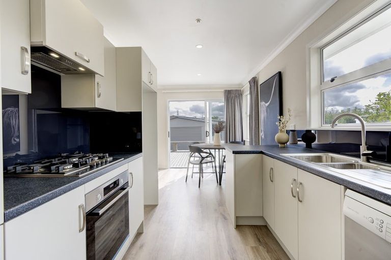 Photo of property in 24 Fairview Street, Fairview Downs, Hamilton, 3214