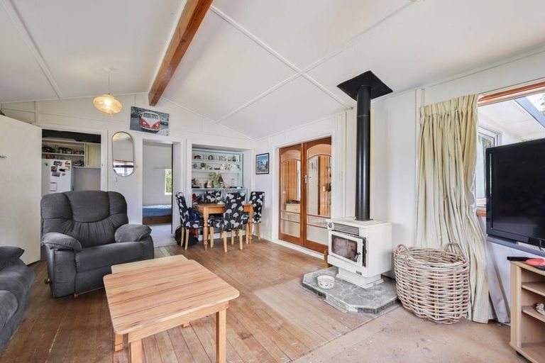 Photo of property in 40 Grierson Avenue, Amberley, 7481