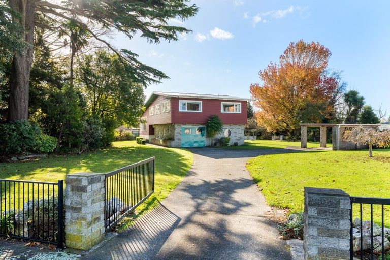 Photo of property in 43 Wakeman Street, Pahiatua, 4910