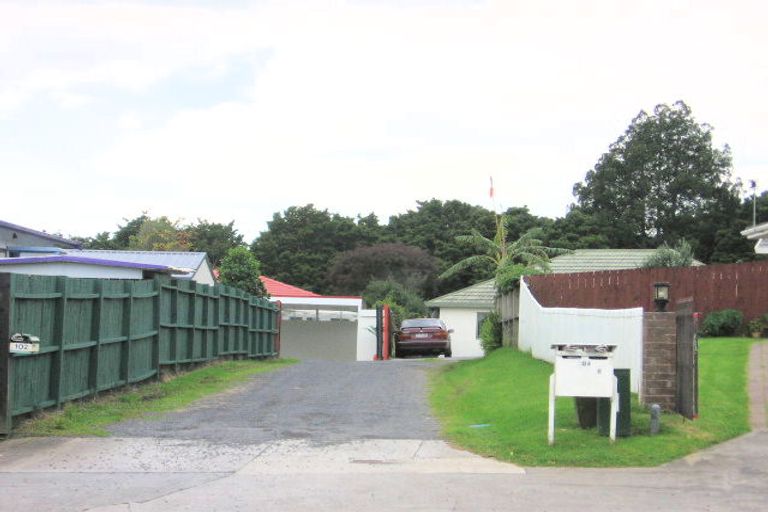 Photo of property in 102 Everglade Drive, Totara Heights, Auckland, 2105