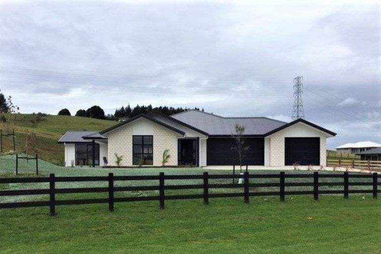 Photo of property in 59 Mcintosh Drive, Pokeno, 2471