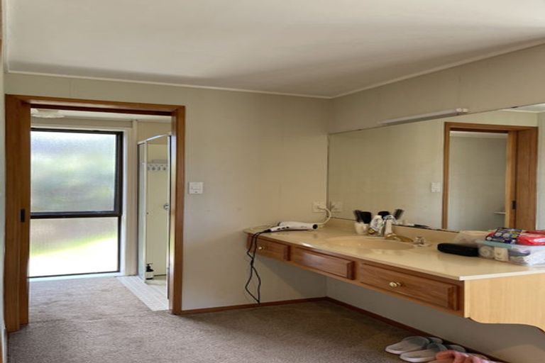 Photo of property in 69 Oliver Road, Eastern Beach, Auckland, 2012