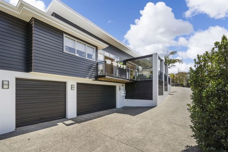 Photo of property in 23 Caversham Drive, Torbay, Auckland, 0630
