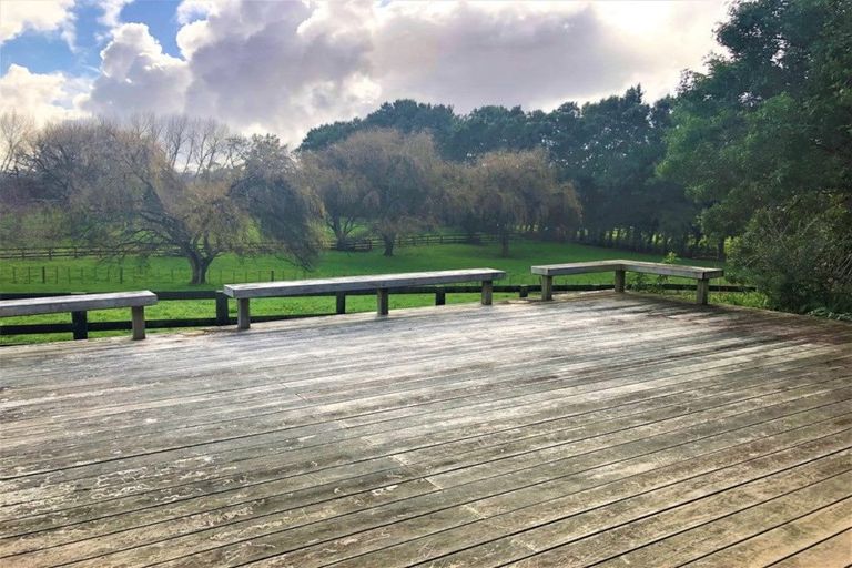 Photo of property in 67 Riverhead Road, Kumeu, 0810