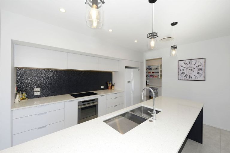 Photo of property in 26 Hinterland Drive, Prebbleton, 7604