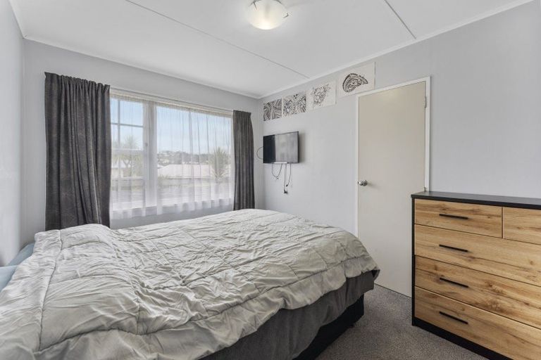 Photo of property in 57 Desert Gold Street, Ascot Park, Porirua, 5024