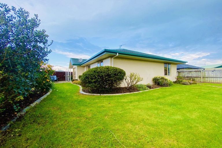 Photo of property in 70 Sanderlane Drive, Motueka, 7120
