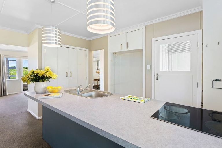 Photo of property in 173 Rangiuru Road, Otaki, 5512