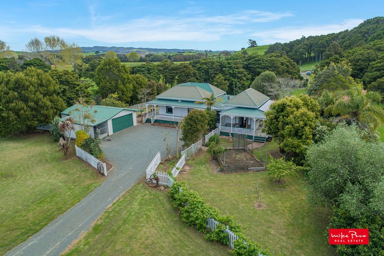 Photo of property in 243 Rosythe Road, Waipu, 0582