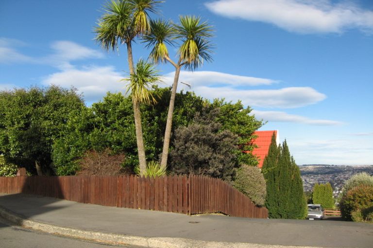 Photo of property in 2/35 Calypso Place, Rothesay Bay, Auckland, 0630
