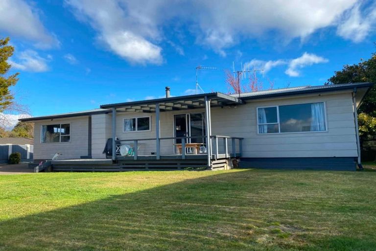 Photo of property in 14 Marshall Avenue, Richmond Heights, Taupo, 3330