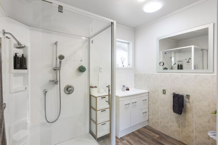 Photo of property in 25b Olive Terrace, Paraparaumu Beach, Paraparaumu, 5032