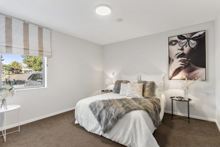 Photo of property in 1/15 Waihi Way, East Tamaki, Auckland, 2013