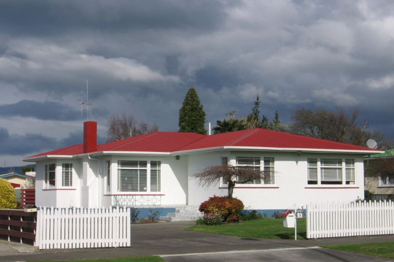 Photo of property in 8 Long Melford Road, Awapuni, Palmerston North, 4412