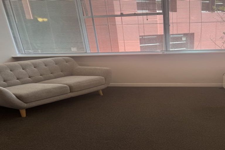 Photo of property in Terrace Tower Apartments, 1d/126 The Terrace, Wellington Central, Wellington, 6011