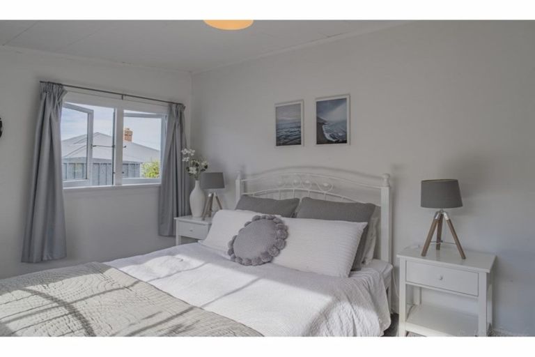 Photo of property in 1 Belfield Street, Waimataitai, Timaru, 7910