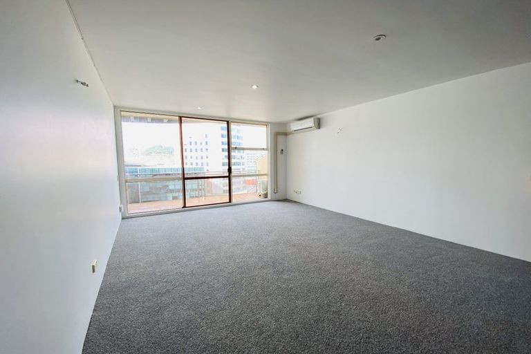 Photo of property in Sirocco Apartments, 608/8 Church Street, Wellington Central, Wellington, 6011
